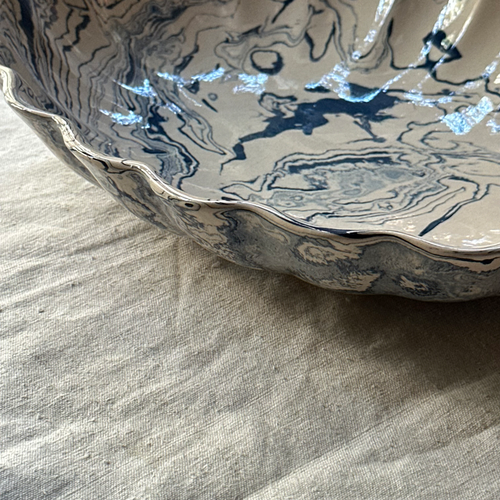 Marbled Portuguese Scalloped Platter in Belle Île (BI #744)