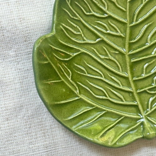 Vintage Barbara Eigen Majolica Leaf Dish (M10)