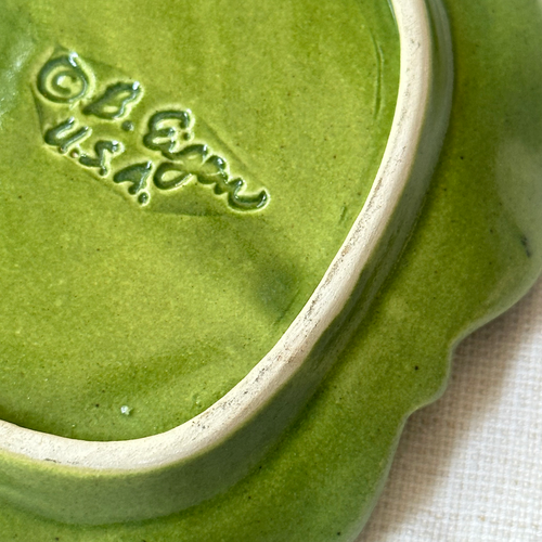 Vintage Barbara Eigen Majolica Leaf Dish (M10)