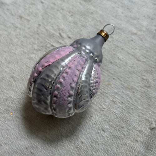 Nostalgic Mussel Shell Ornament