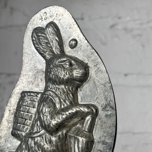 Antique Chocolate Rabbit Tin Mold (#15)