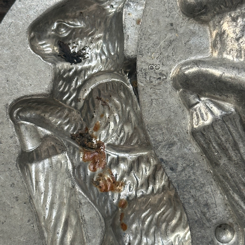 Antique Chocolate Rabbit Tin Mold (#15)