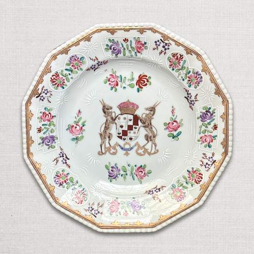 Set of Seven 19th-Century Chinese Export Style Samson of Paris Armorial Dessert Plates