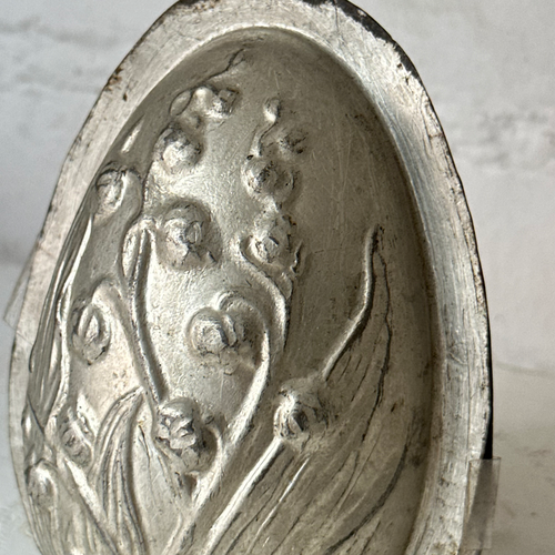 Antique Chocolate Decorated Egg Tin Mold (#64)