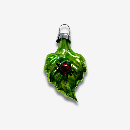 Nostalgic Mini Leaf with Lady Bug Ornament