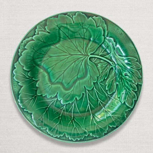 Vintage Majolica Leaf Plate (M02)
