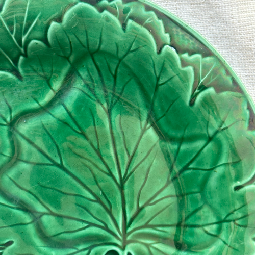 Vintage Majolica Leaf Plate (M02)