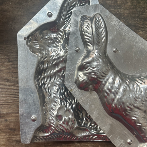 Antique Chocolate Rabbit Tin Mold (#02)