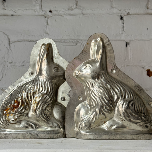 Antique Chocolate Rabbit Tin Mold (#32)