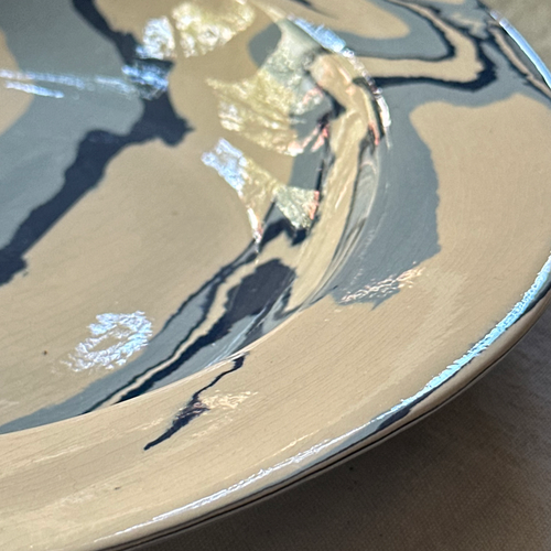 Marbled Deep Presentation Plate in Belle Île (BI #766)
