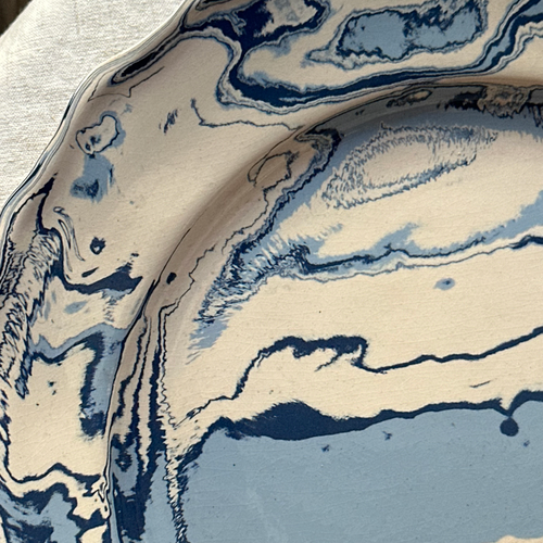 Marbled Scalloped Plate in Belle Île (BI #769)