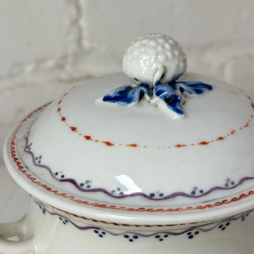 18th-century Chinese Qing Porcelain Lidded Sugar Bowl