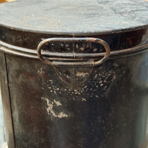 19th-century American Flour Tin Container