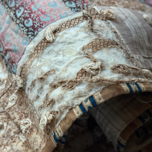 19th-century American Hand-Stitched Quilt