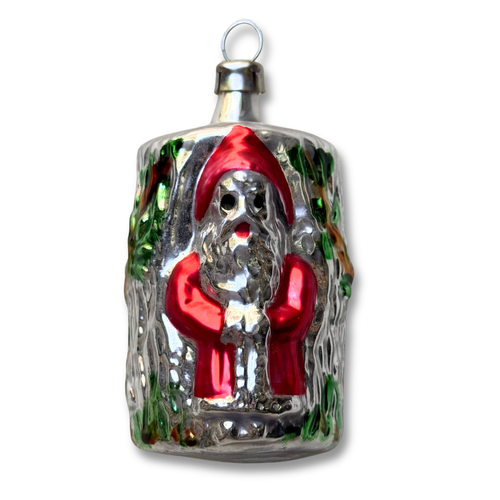 Nostalgic Santa on a Tree Ornament