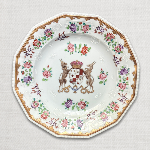 Set of Seven 19th-Century Chinese Export Style Samson of Paris Armorial Dessert Plates