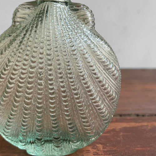 Late 19th-century Glass Shell Flask