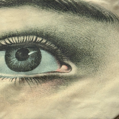 Eye