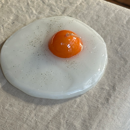 Uovo Fried Egg Candle