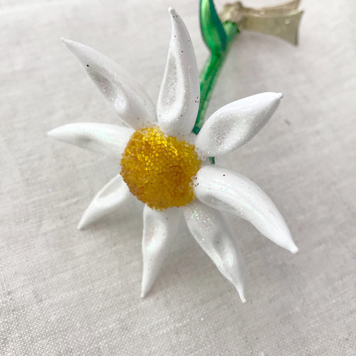 Daisy Clip-On Ornament