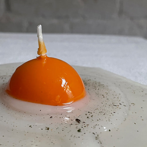 Uovo Fried Egg Candle