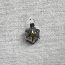 Nostalgic Tiny Wide Star Ornament