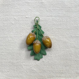 Nostalgic Cotton Acorns with Paper Leaves Ornament