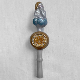 Nostalgic  Angel on a Cloud Tree Topper